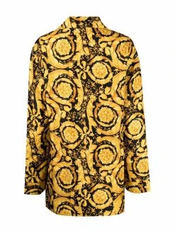 Versace chemise de pyjama en soie à imprimé baroque