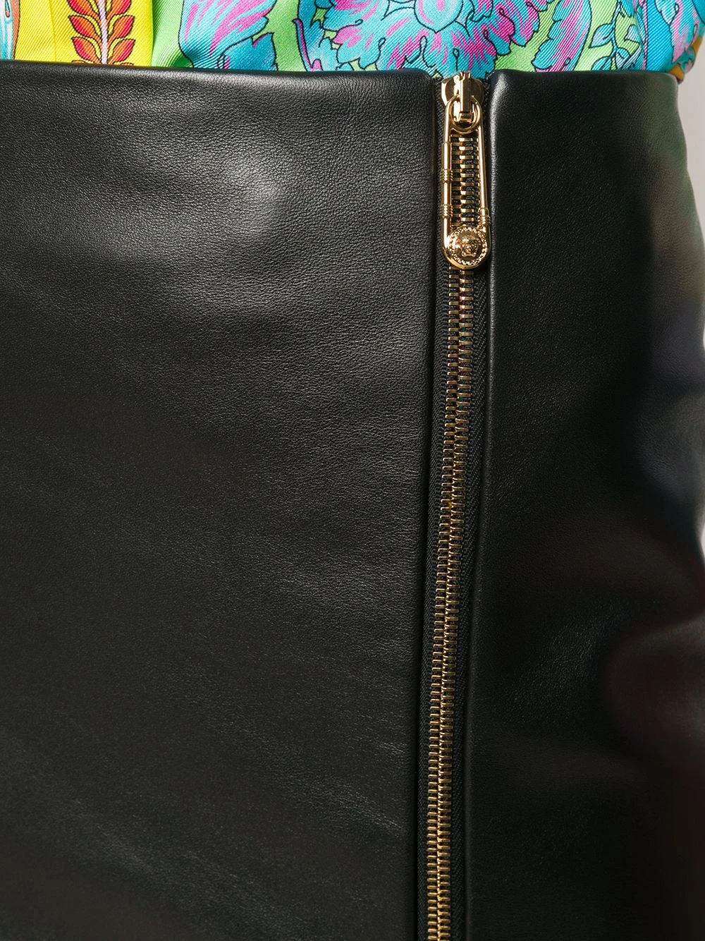 Prix Réduit Versace Minijupe évasée à zip asymétrique jupes trapèze femme 7 Versace minijupe évasée à zip asymétrique