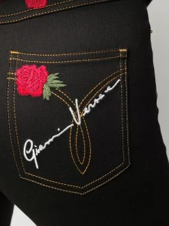 Prix Avantageux Versace Jean skinny à fleurs brodées jeans skinny femme 13 Versace jean skinny à fleurs brodées