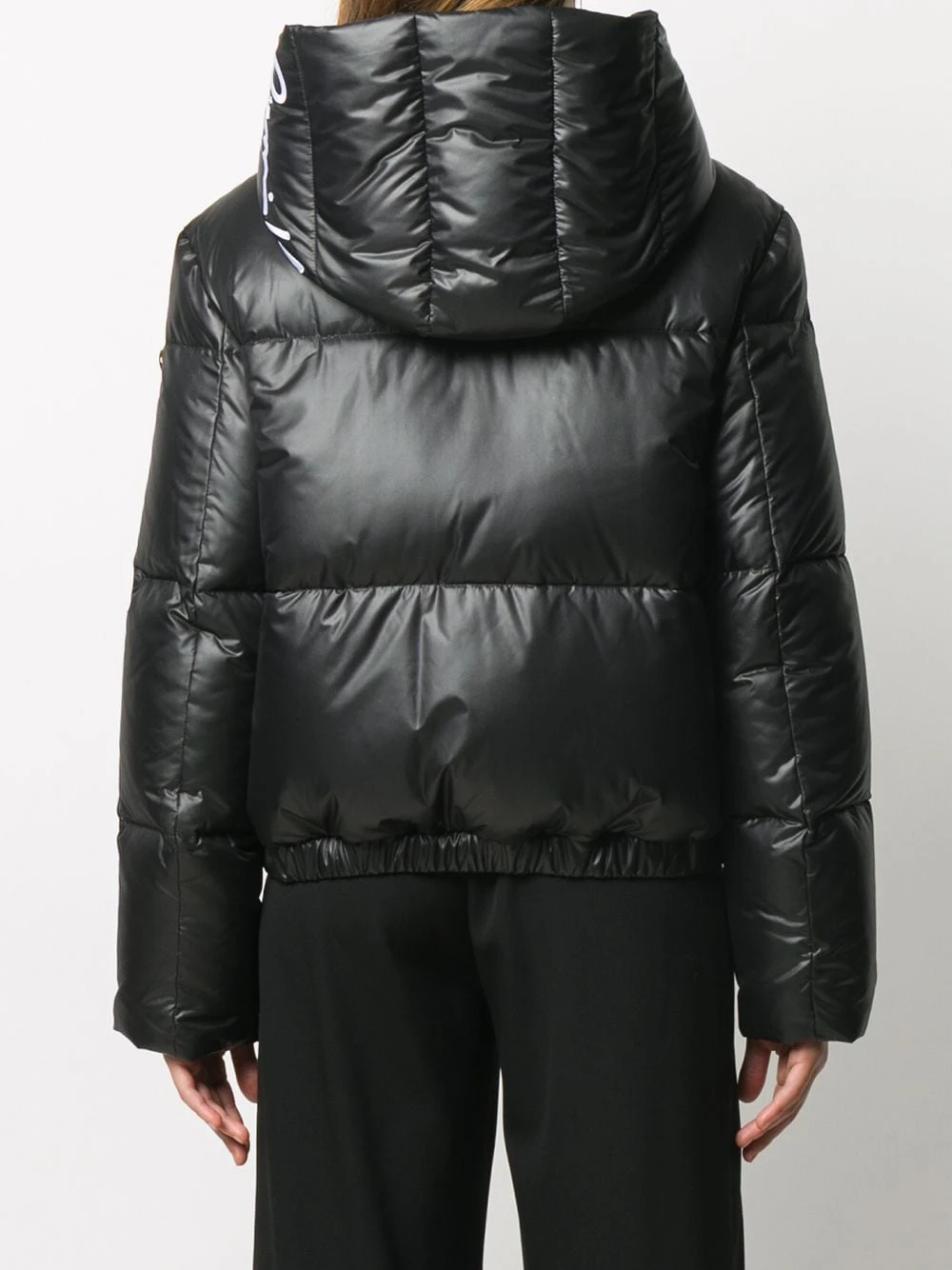 Versace Remise En Ligne Doudoune à boutons embossés doudounes femme 6 Versace doudoune à boutons embossés