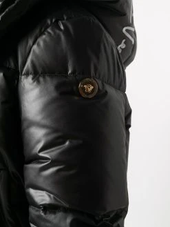 Versace Remise En Ligne Doudoune à boutons embossés doudounes femme 11 Versace doudoune à boutons embossés