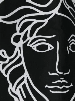 Versace short de bain à imprimé Medusa