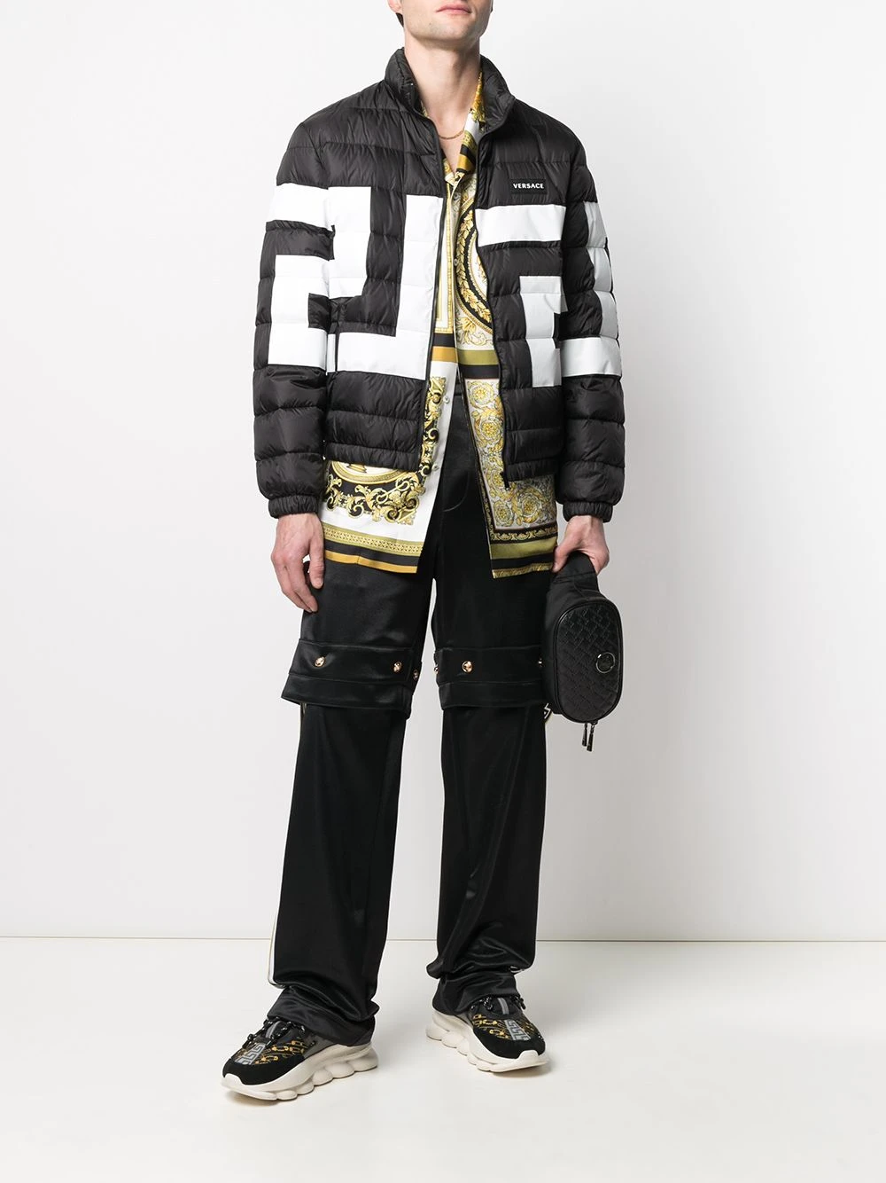 Versace Prix Allégé Doudoune à imprimé géométrique doudounes & vestes matelassées homme 4 Versace doudoune à imprimé géométrique