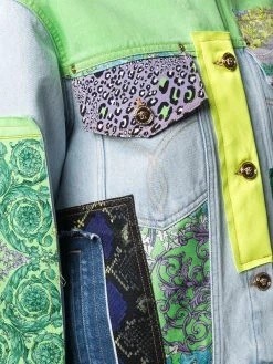 Versace veste en jean à design patchwork