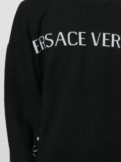 Versace pull en maille intarsia à logo