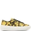 Versace baskets à imprimé La Greca Baroque