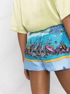 Versace short en soie à imprimé graphique