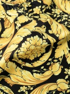 Versace short de jogging à imprimé baroque