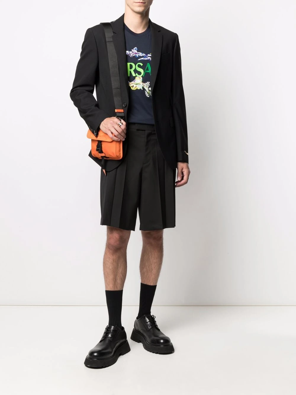 Prix De Rêve Versace T shirt à logo imprimé t-shirts homme 4 Versace t-shirt à logo imprimé