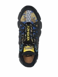 Versace baskets à imprimé Trigreca Medusa Renaissance