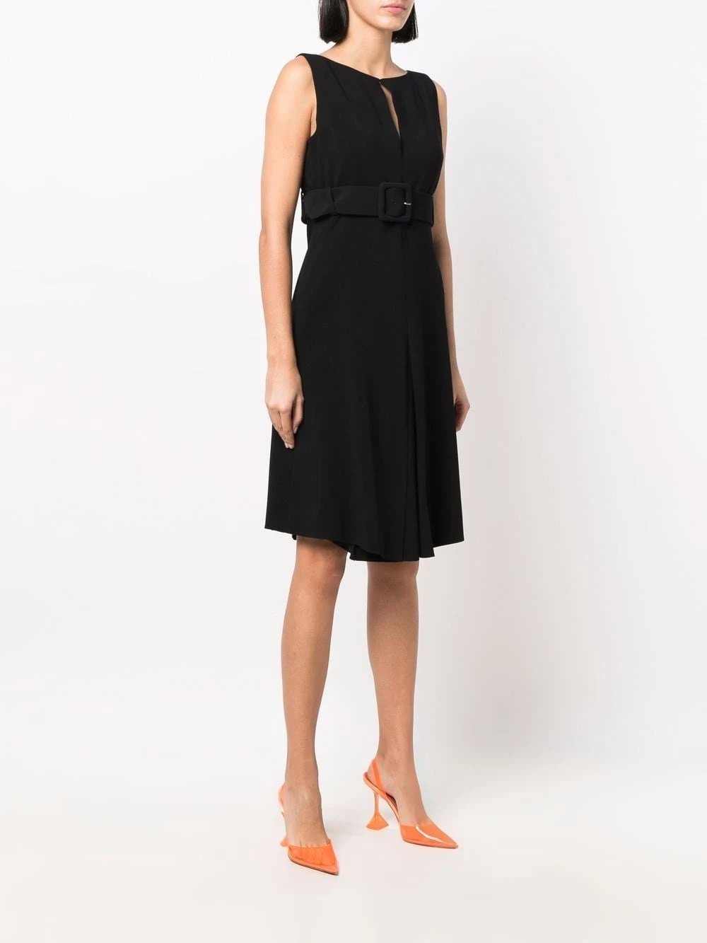 Prix Refroidis Versace Robe ceinturée à design sans manches robes de jour femme 5 Versace robe ceinturée à design sans manches