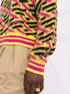 Versace Prix Exclusifs Pull à motif monogrammé pulls femme 10 Versace pull à motif monogrammé