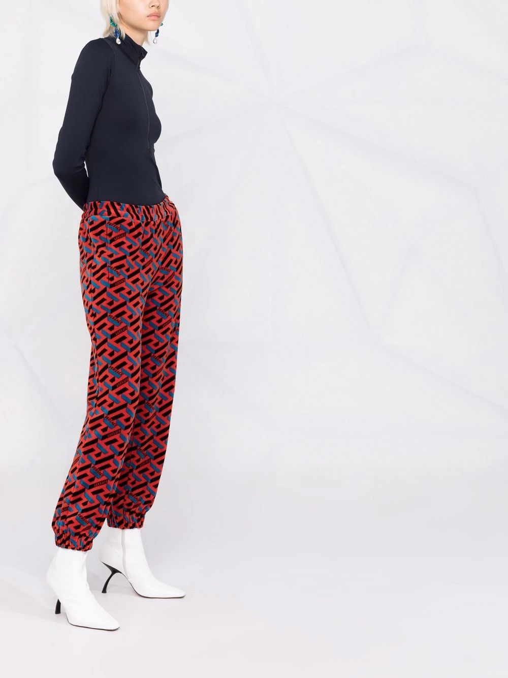 Qualité Excellente Versace Pantalon de jogging à imprimé La Greca pantalons de survêtement femme 8 Versace pantalon de jogging à imprimé La Greca