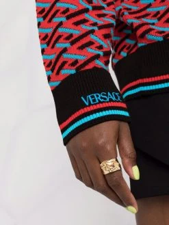 Versace pull à logo en maille intarsia