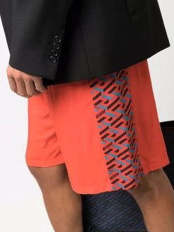Versace short de sport à motif Greca