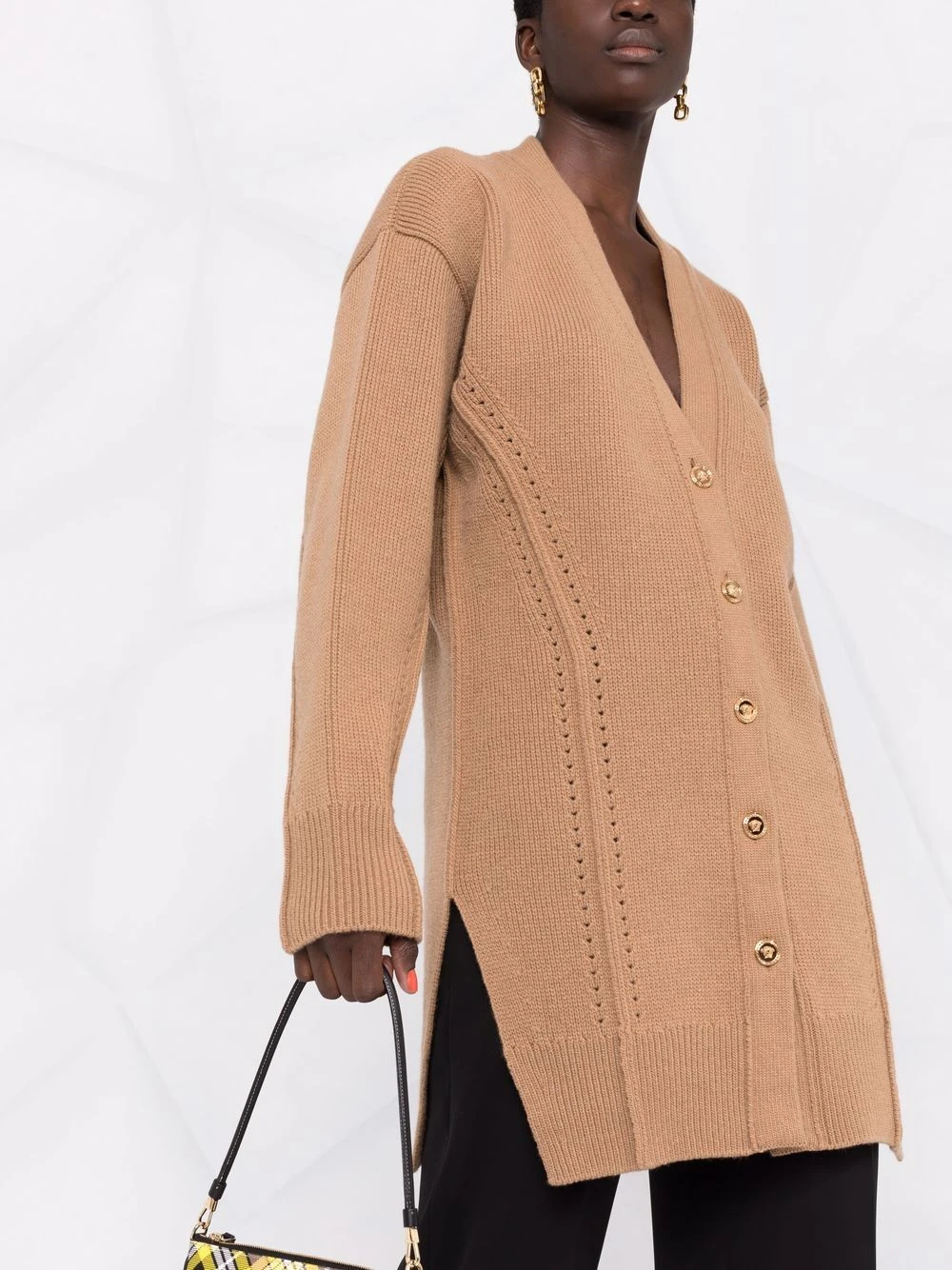 Prix Exclusifs Versace Cardigan ajouré à boutons Medusa cardigans femme 7 Versace cardigan ajouré à boutons Medusa