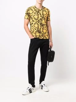 Versace t-shirt à imprimé baroque