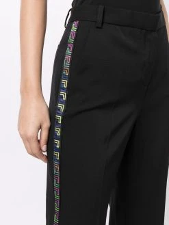 Versace Se Vend Bas Prix Pantalon de tailleur à bandes Greca pantalons de costume femme 13 Versace pantalon de tailleur à bandes Greca