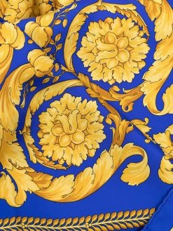 Versace foulard en soie à imprimé Barocco