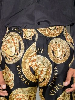 Versace pantalon de pyjama à imprimé Medusa