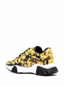 Versace baskets à imprimé Squalo Barocco