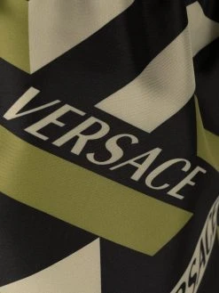 Versace short de bain à imprimé graphique