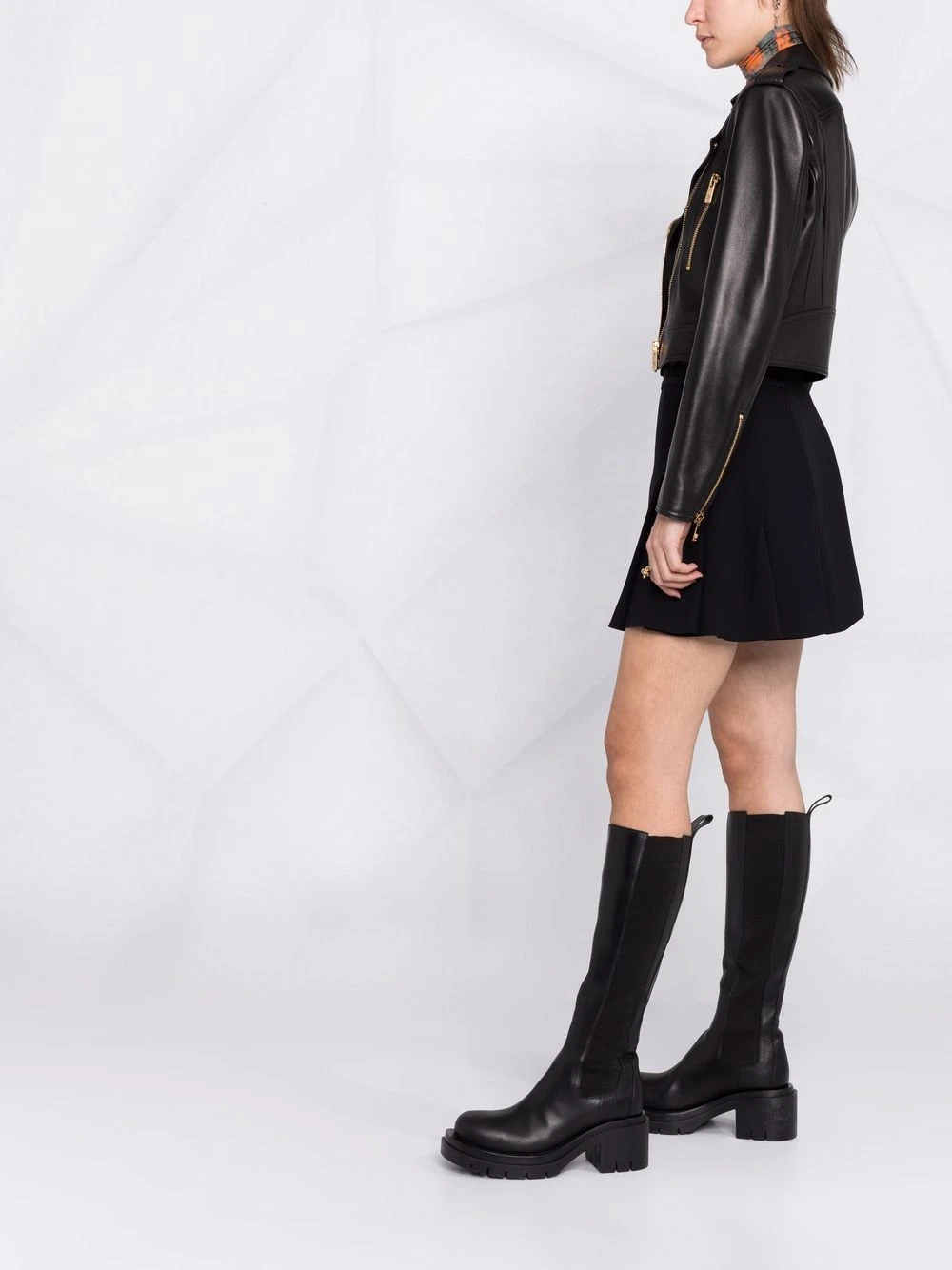 Versace Prix Réduit Veste de moto crop à doublure logo vestes de moto femme 6 Versace veste de moto crop à doublure logo