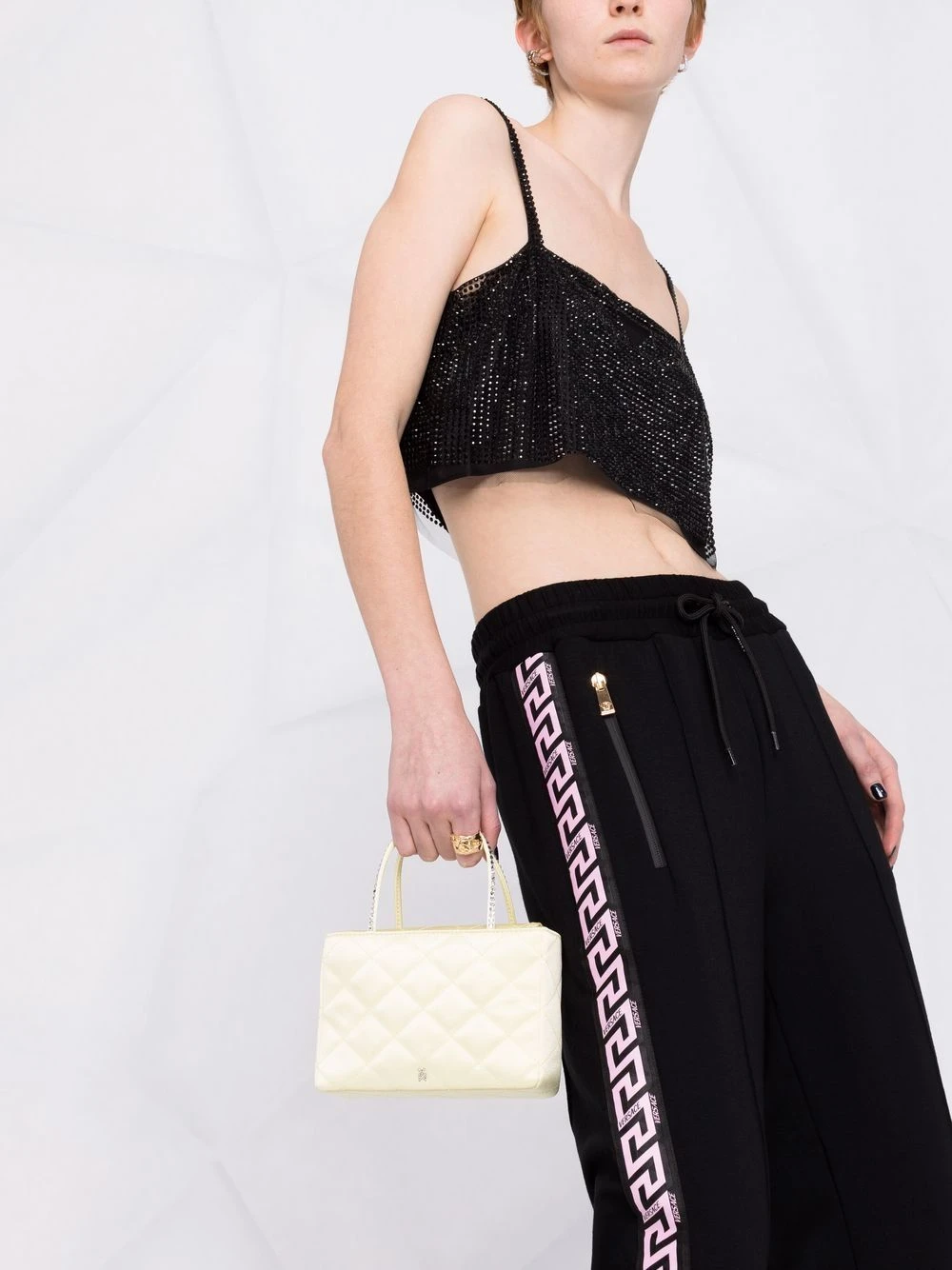 En promotion Versace Pantalon de jogging à bandes Greca pantalons de survêtement femme 7 Versace pantalon de jogging à bandes Greca