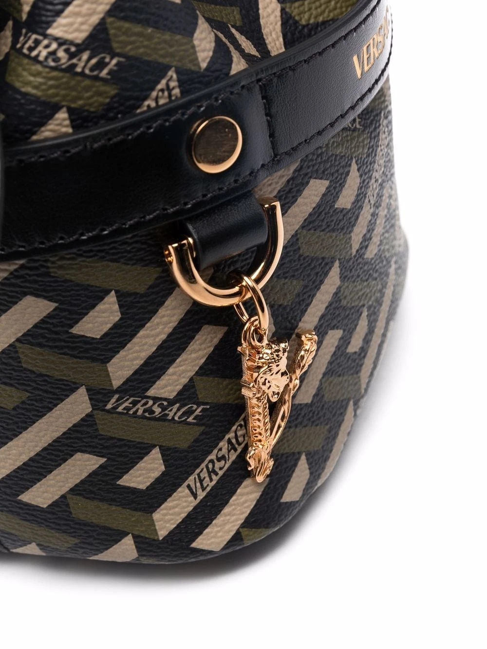 Un Tarif Préférentiel Versace Sac seau La Greca sacs seau femme 6 Versace sac seau La Greca