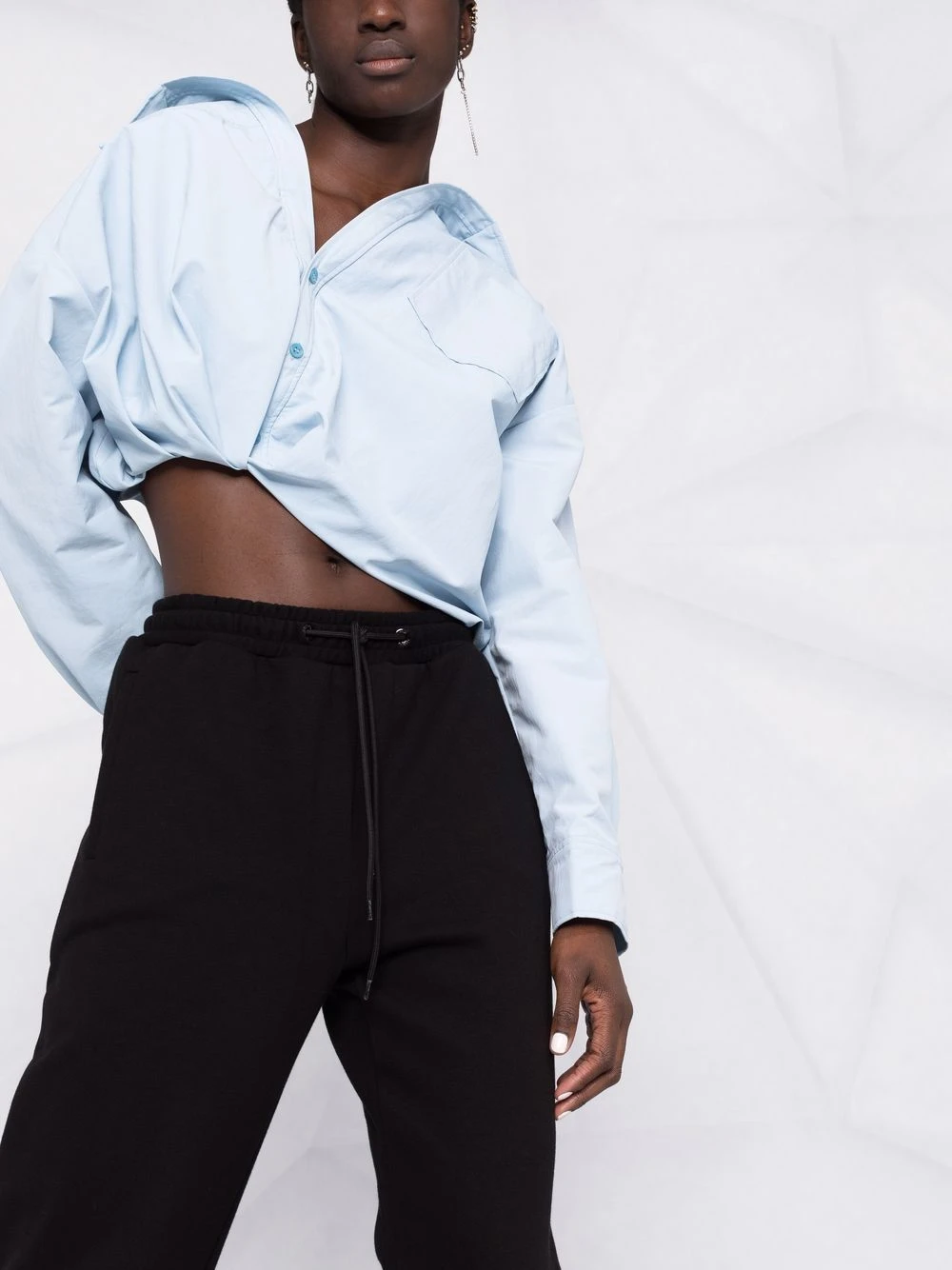 Versace Pantalon de jogging à logo appliqué Prix Dégriffé pantalons de survêtement femme 5 Versace pantalon de jogging à logo appliqué