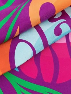 Versace Qualité garantie 100% écharpe en soie à imprimé graphique Écharpes femme 7 Versace écharpe en soie à imprimé graphique