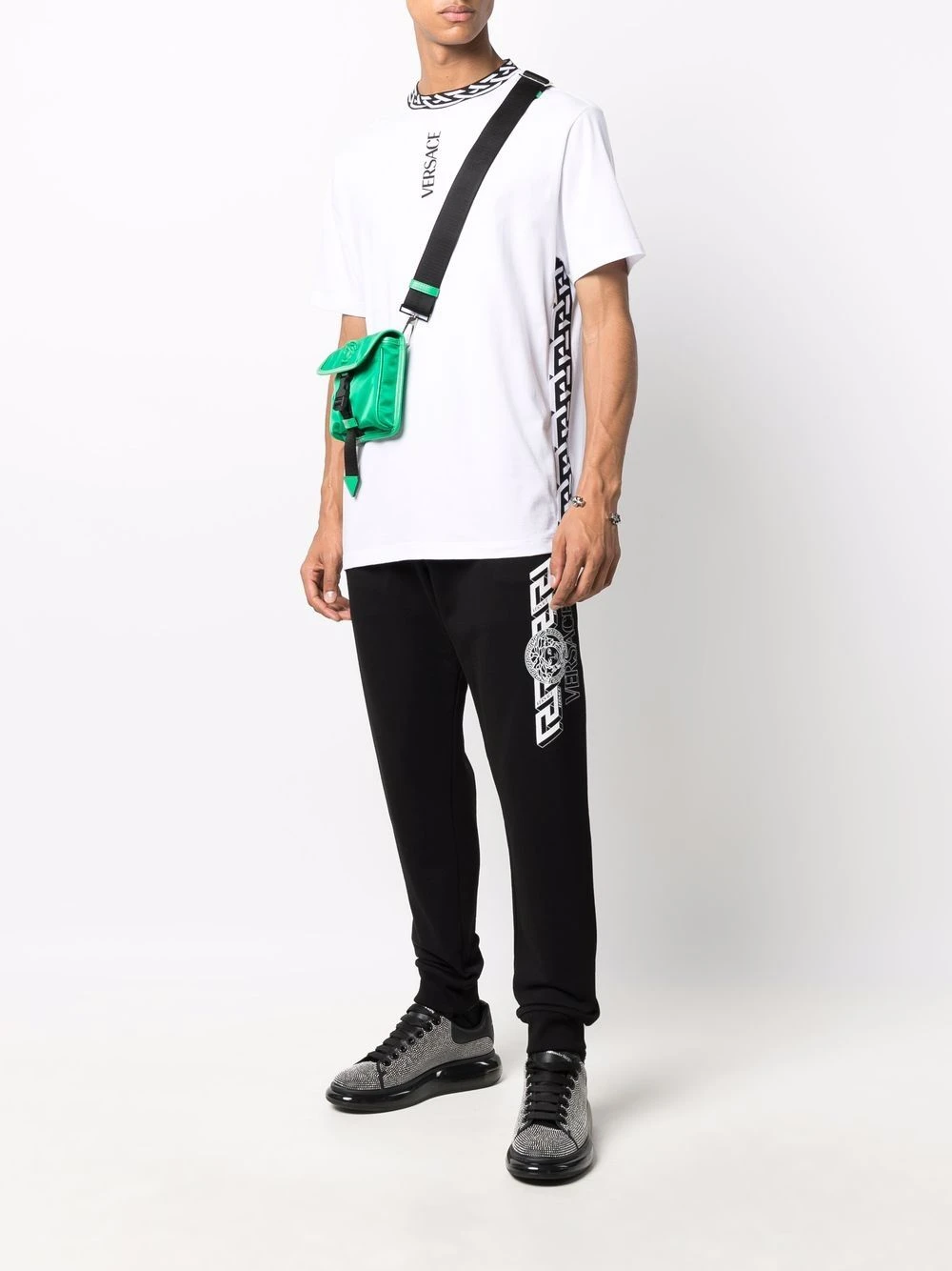 Prix Cassé Versace T shirt à détails imprimés La Greca t-shirts homme 4 Versace t-shirt à détails imprimés La Greca