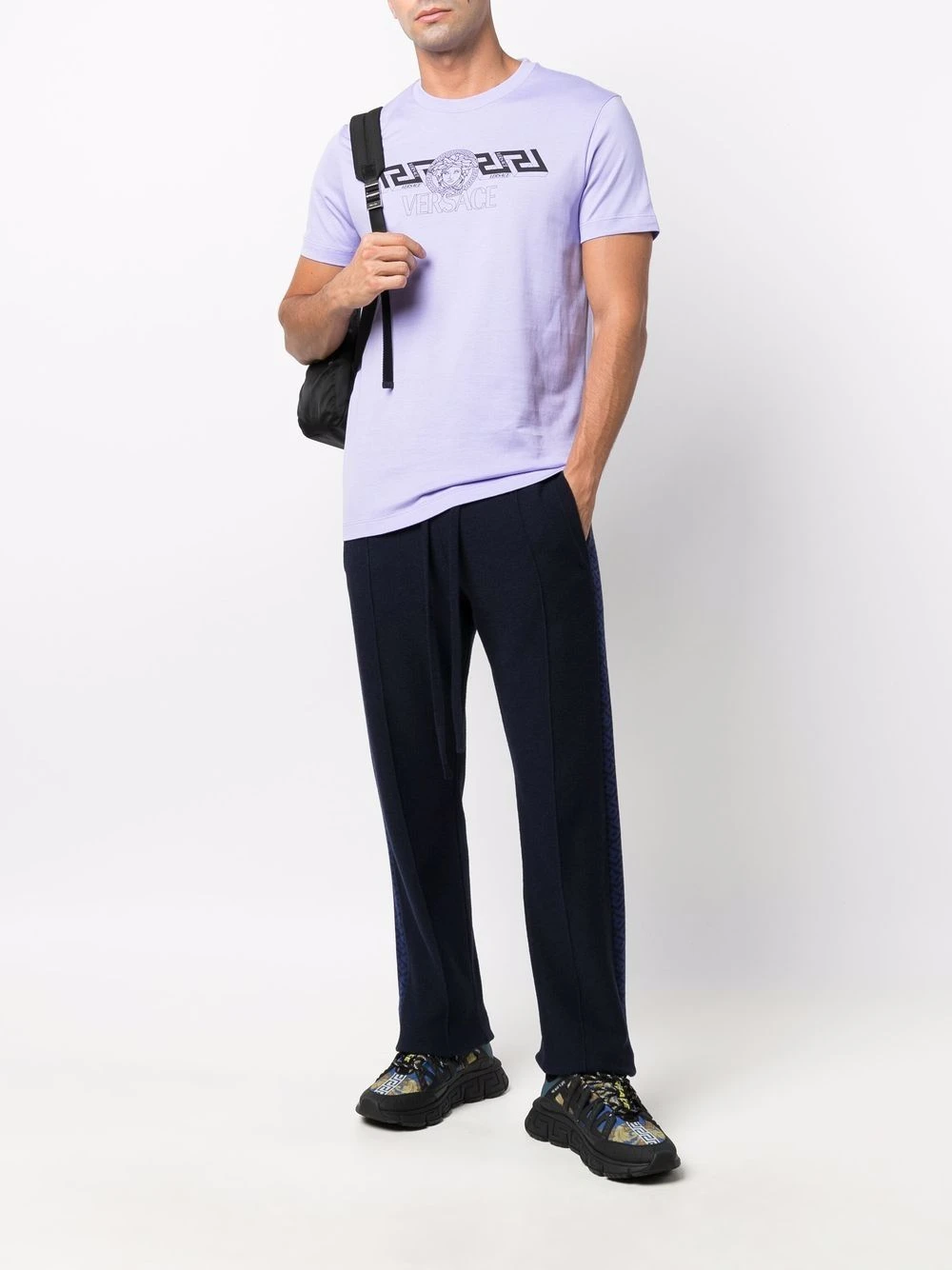 Versace Pantalon de jogging à bandes La Greca Prix Refroidis pantalons de survêtement homme 4 Versace pantalon de jogging à bandes La Greca