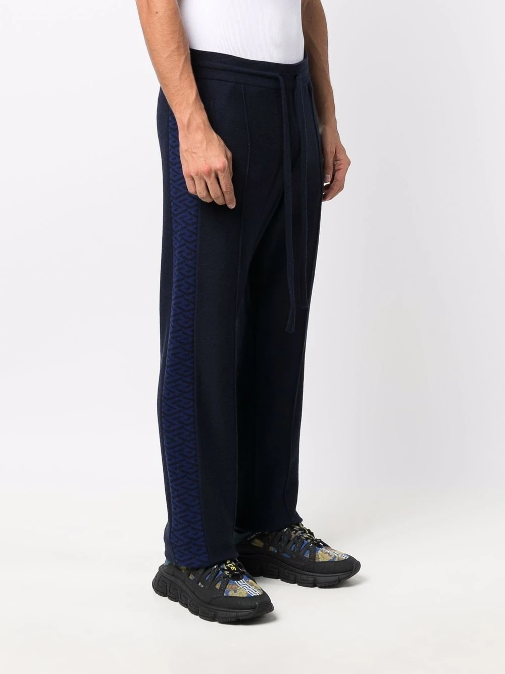 Versace Pantalon de jogging à bandes La Greca Prix Refroidis pantalons de survêtement homme 5 Versace pantalon de jogging à bandes La Greca