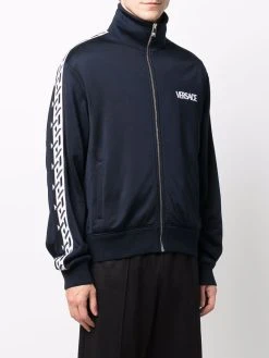 Versace Veste de sport La Greca à logo brodé Prix Raisonnable coupe-vents & vestes de sport homme 9 Versace veste de sport La Greca à logo brodé