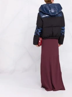 Versace doudoune à imprimé La Greca