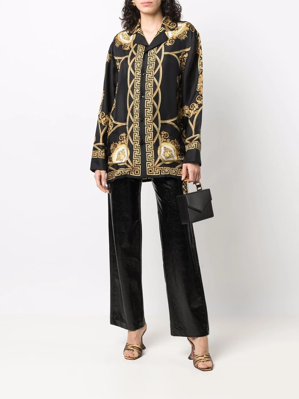 Versace Promos Chemise en soie à imprimé Medusa Renaissance chemises femme 4 Versace chemise en soie à imprimé Medusa Renaissance