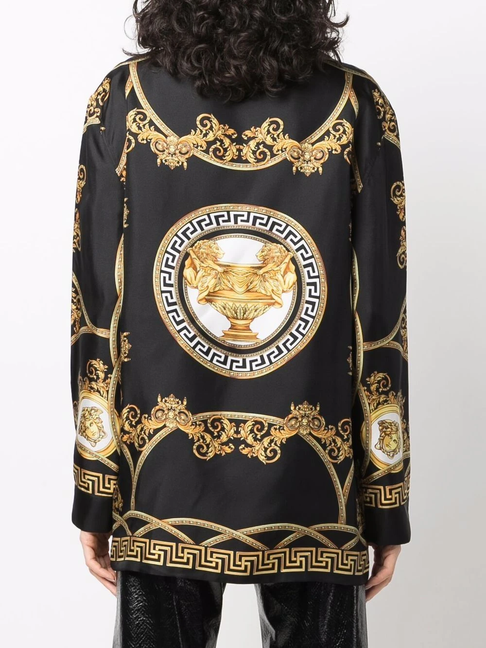 Versace Promos Chemise en soie à imprimé Medusa Renaissance chemises femme 6 Versace chemise en soie à imprimé Medusa Renaissance